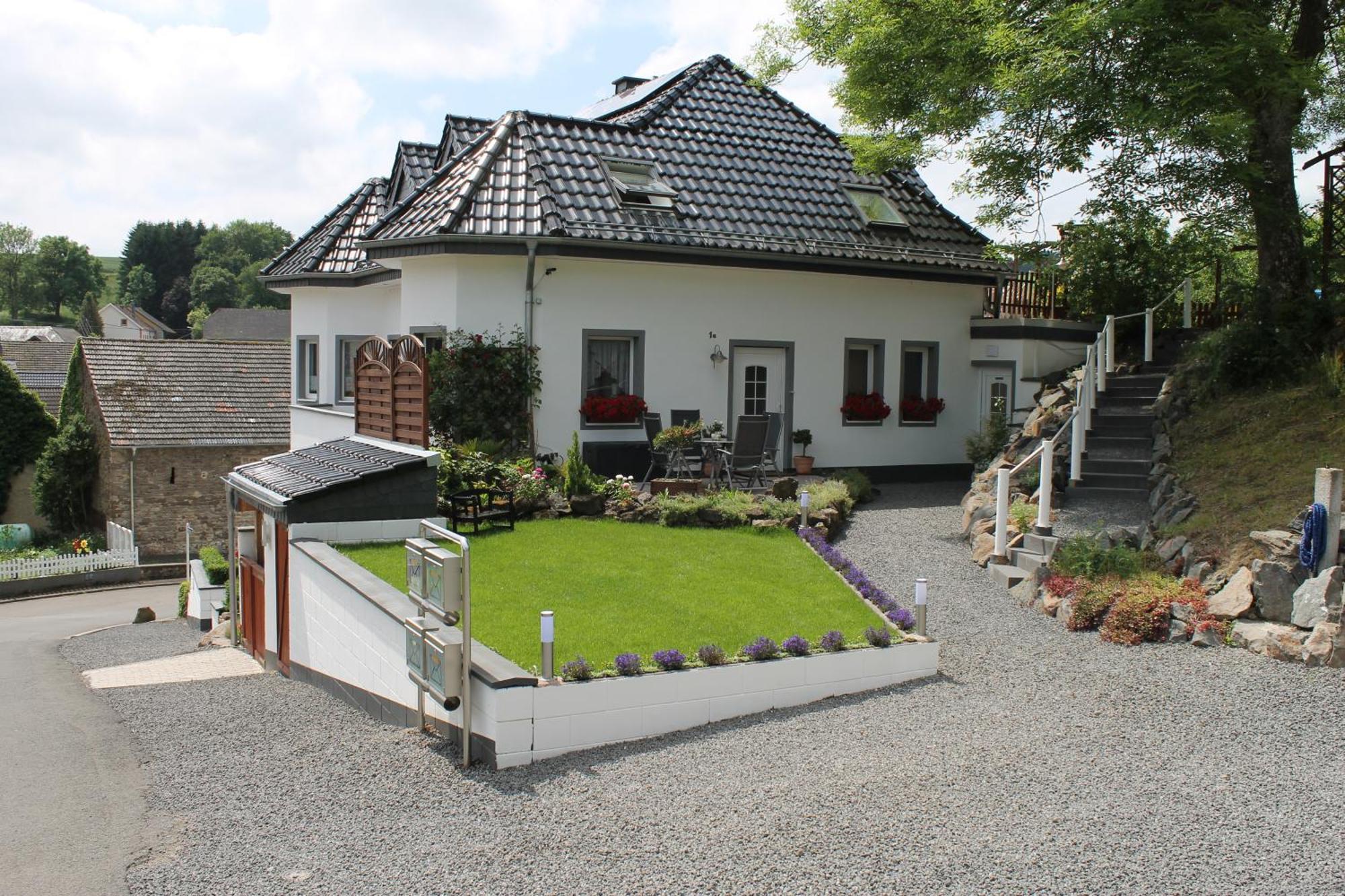 Gästehaus Ballmann Rockeskyll Exterior foto